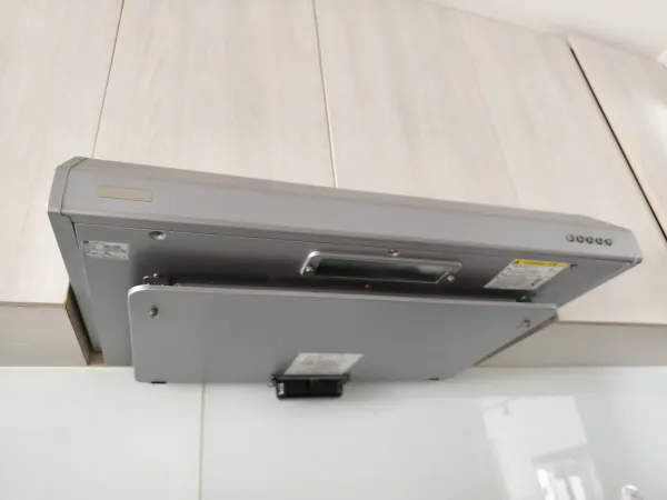 Eight Years Later: We Barely Used Our Kitchen Hood